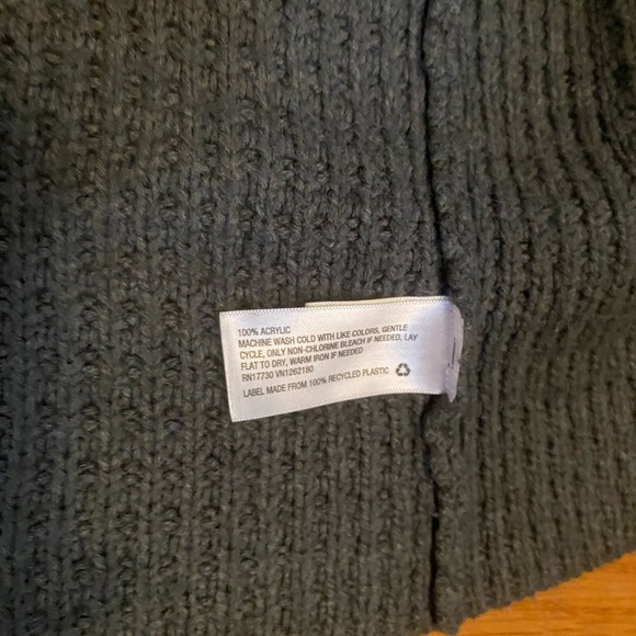 A new day gray cardigan crochet sweater size medium #043 - Picture 5 of 6